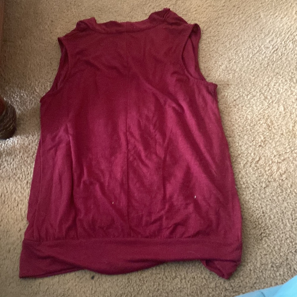 Sleeveless Top - Picture 5 of 5